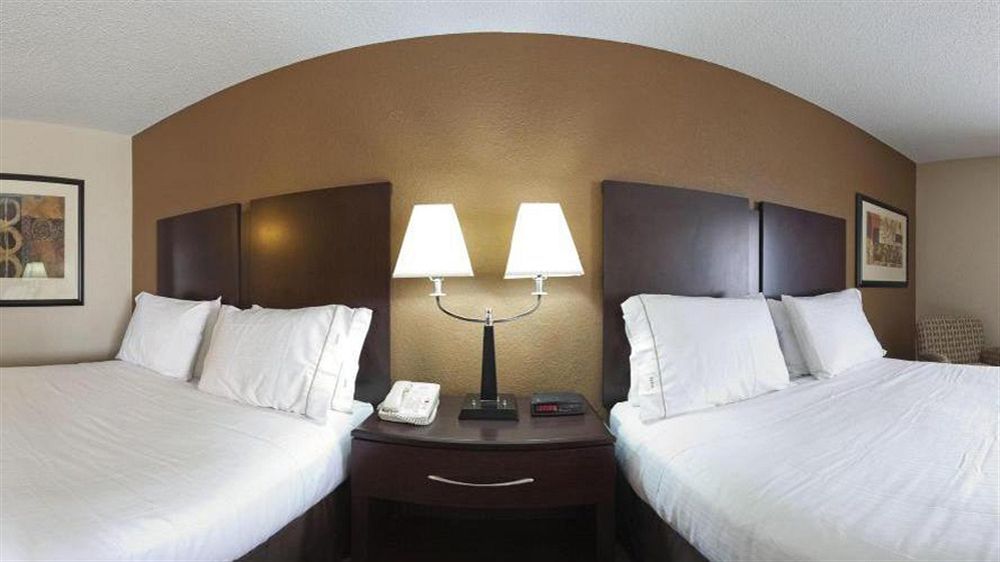 Holiday Inn Express Tuscola Exteriör bild